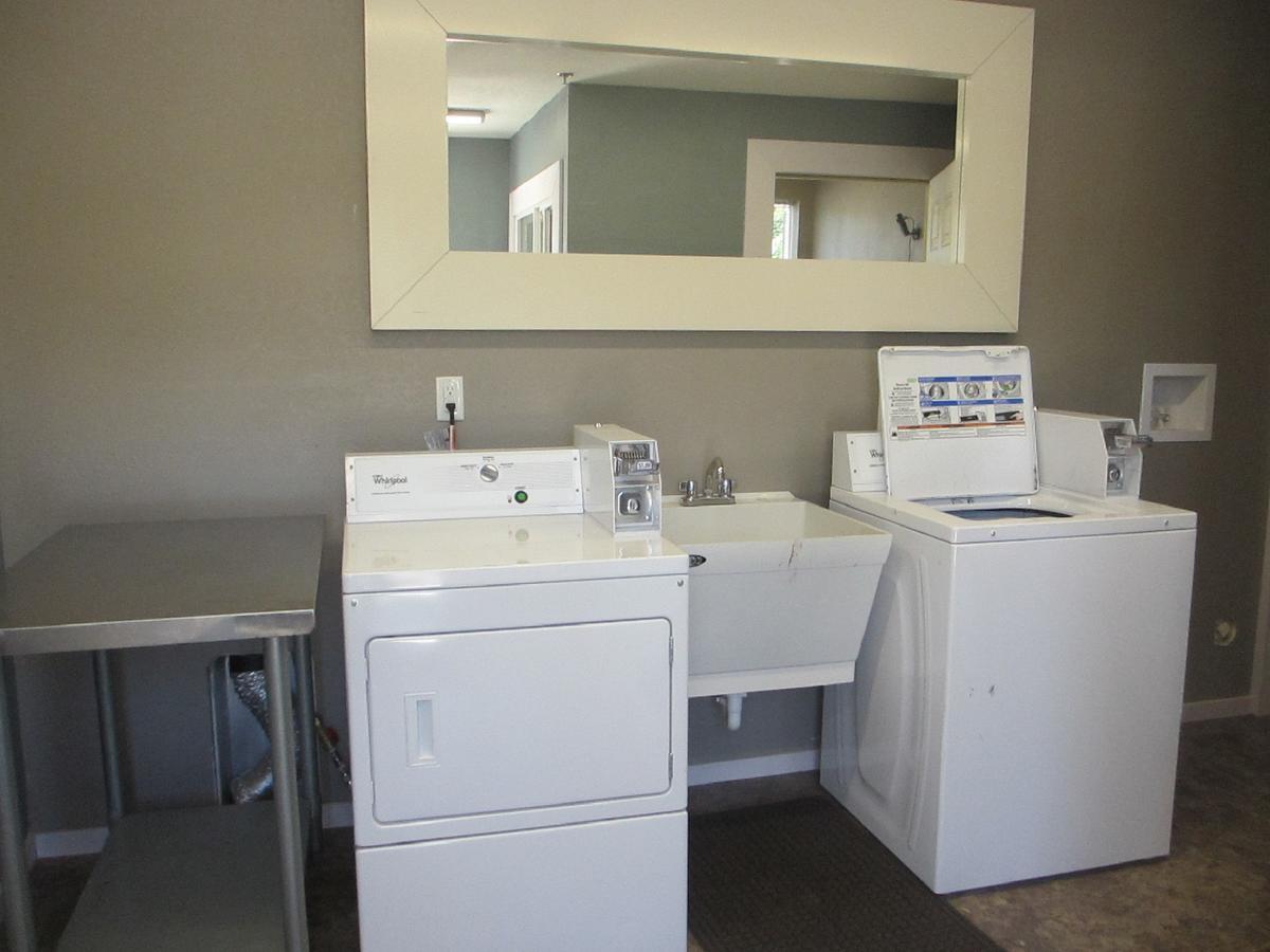 Riverfront Studio Suites Mankato Ngoại thất bức ảnh